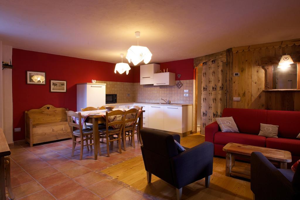 Maison Peroulaz Charvensod Номер фото